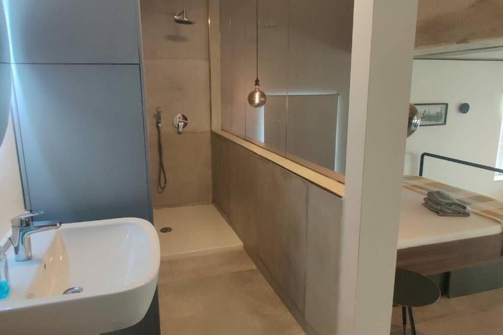 No 60, 3Rd Floor, Centrally Located, Fully Equipped Studio Apt Floriana Eksteriør bilde